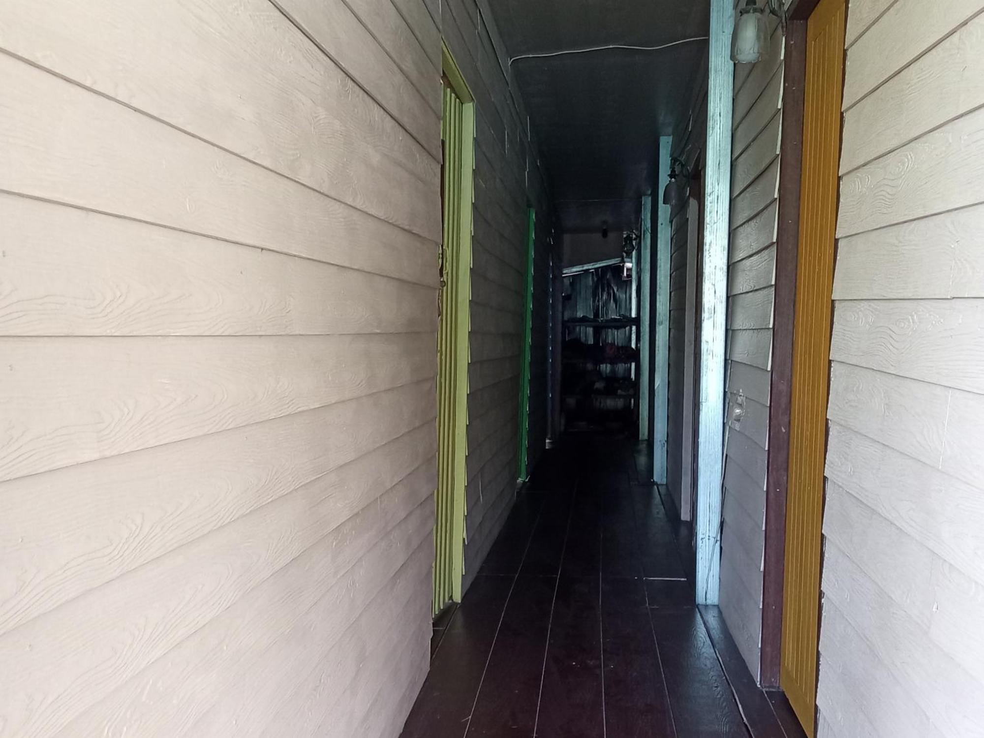 Crazy Monkey Hotel Trat Exterior photo